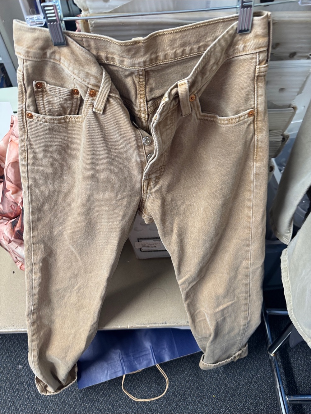 Levi Strauss jeans 25x30 // 082916